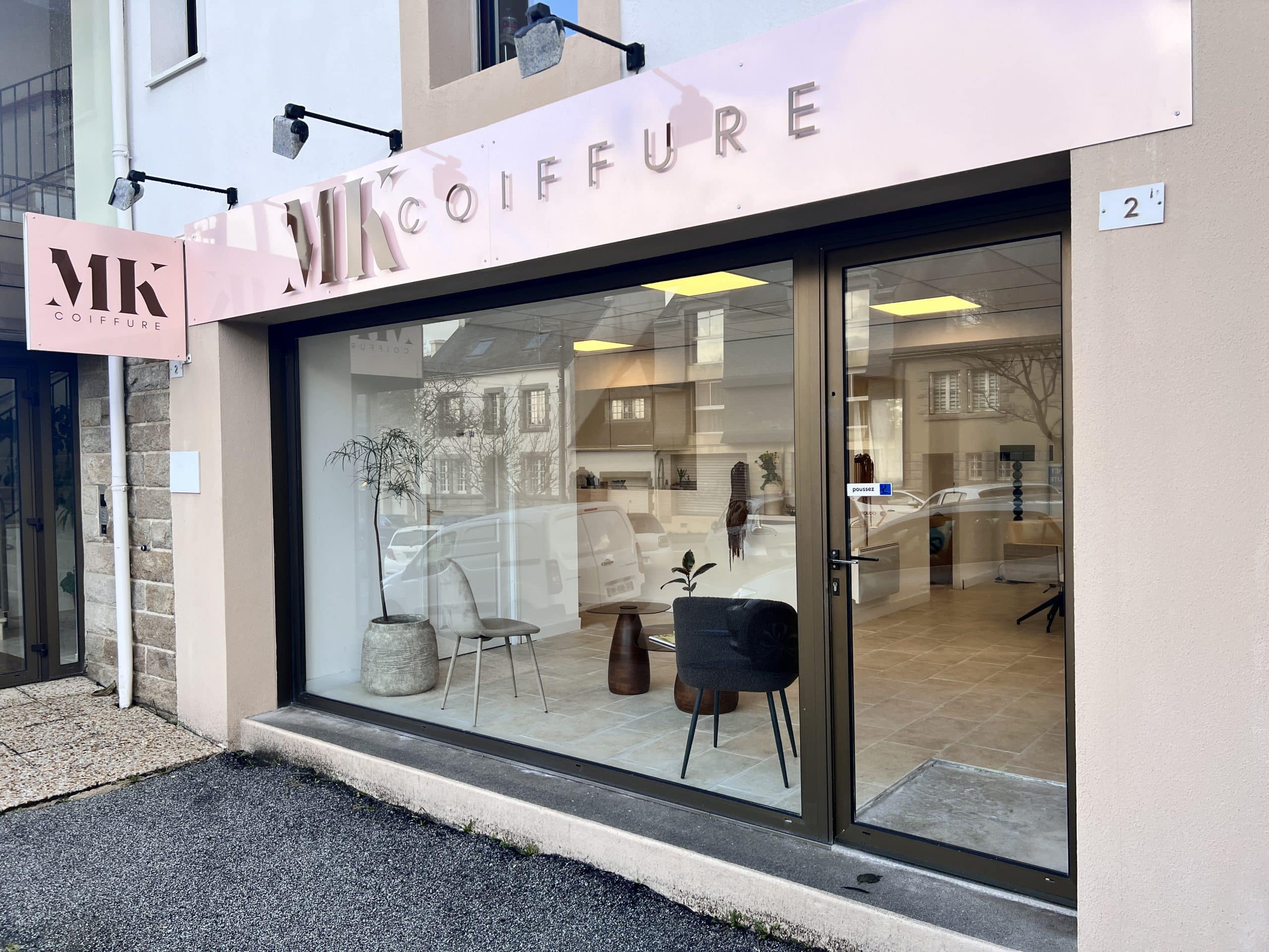 Devanture du salon MK Coiffure à Quimper
